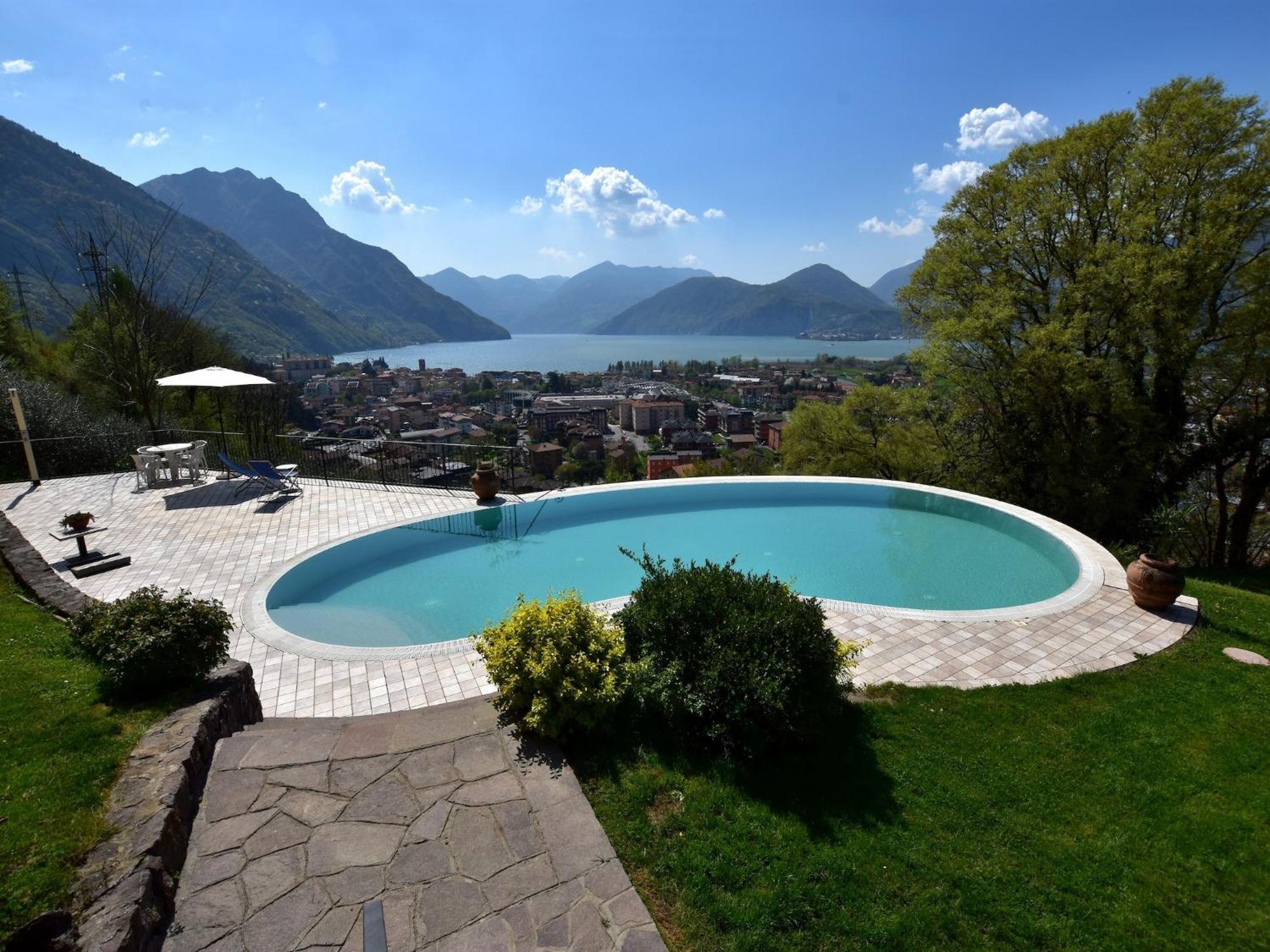 Villa In Pisogne With Pool Garden And Lake View Buitenkant foto