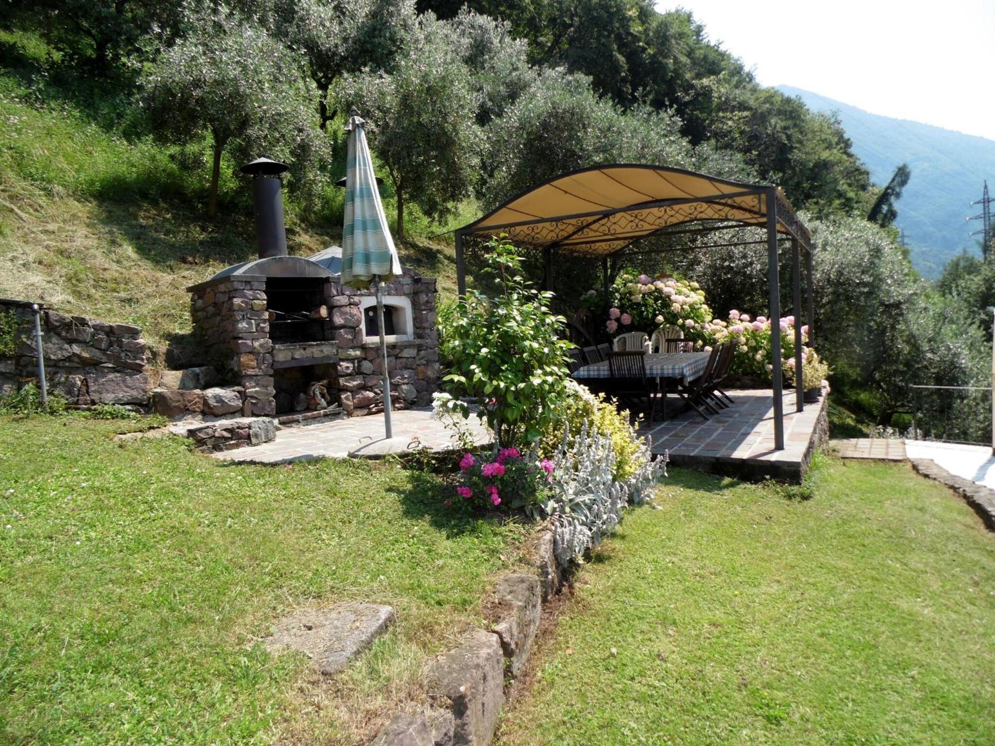 Villa In Pisogne With Pool Garden And Lake View Buitenkant foto