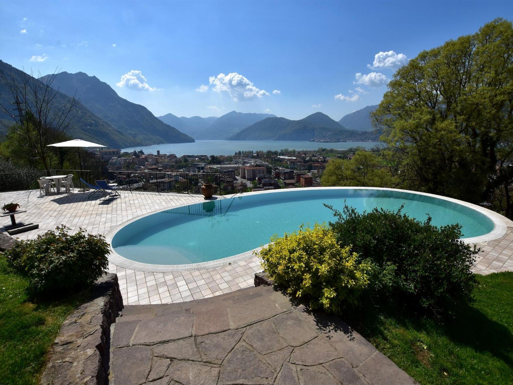 Villa In Pisogne With Pool Garden And Lake View Buitenkant foto