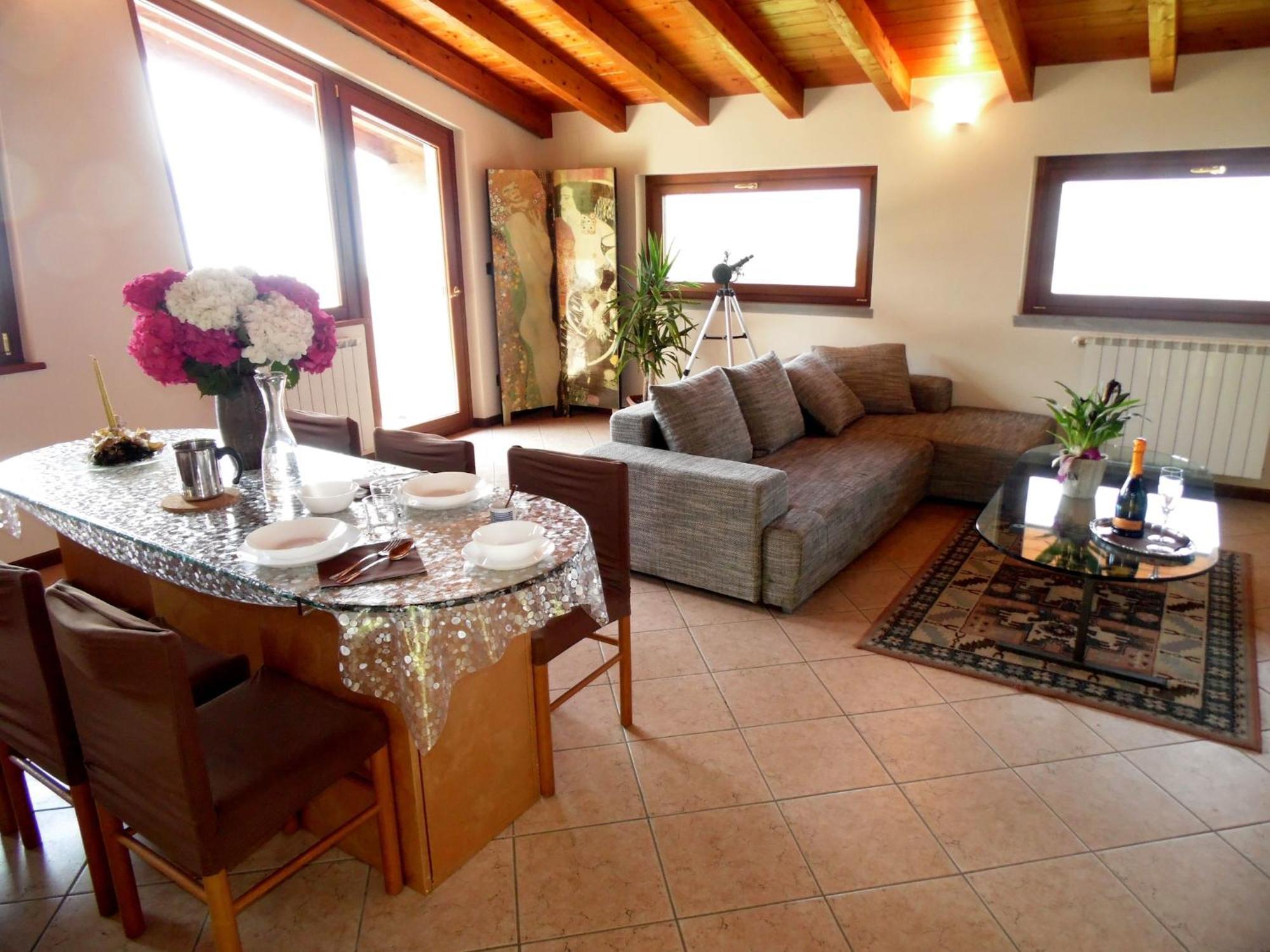 Villa In Pisogne With Pool Garden And Lake View Buitenkant foto